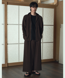 TNGT（ティーエヌジーティー）の「Yoyogi Pleats Wide Fit Pants (Brown) TNPA6E108W2（その他パンツ）」