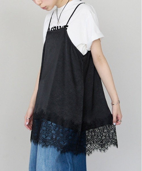 pocket（ポケット）の「裾レースサテンキャミ（キャミソール・レディース・アイボリー/ブラック・FREE）」の2枚目の写真