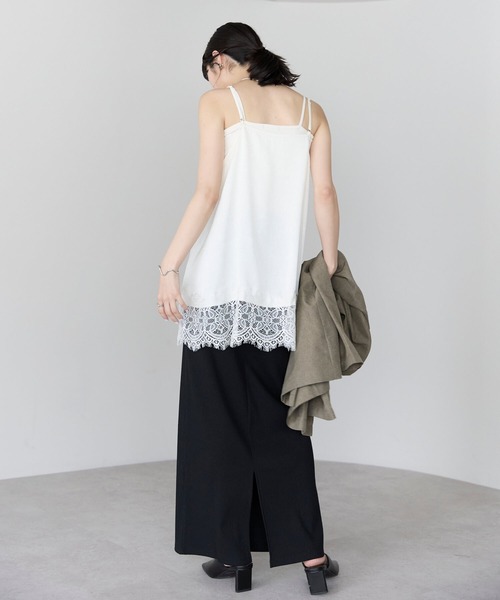 pocket（ポケット）の「裾レースサテンキャミ（キャミソール・レディース・アイボリー/ブラック・FREE）」の5枚目の写真