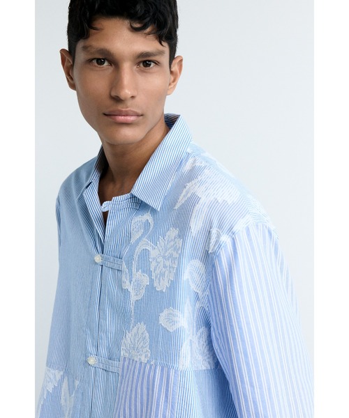 Desigual（デシグアル）の「フローラル パネル ジャカード 長袖シャツ（シャツ/ブラウス・メンズ・ブルー・M/S/L/XL）」の5枚目の写真