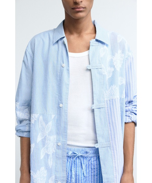 Desigual（デシグアル）の「フローラル パネル ジャカード 長袖シャツ（シャツ/ブラウス・メンズ・ブルー・M/S/L/XL）」の6枚目の写真