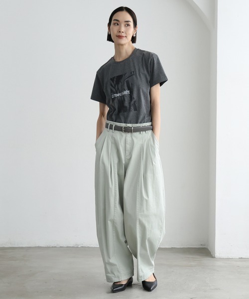 MICHEL KLEIN(ミッシェル・クラン)の「チノバレルパンツ(チノパンツ・レディース・ミント/サンドベージュ・38/40)」の7枚目の写真