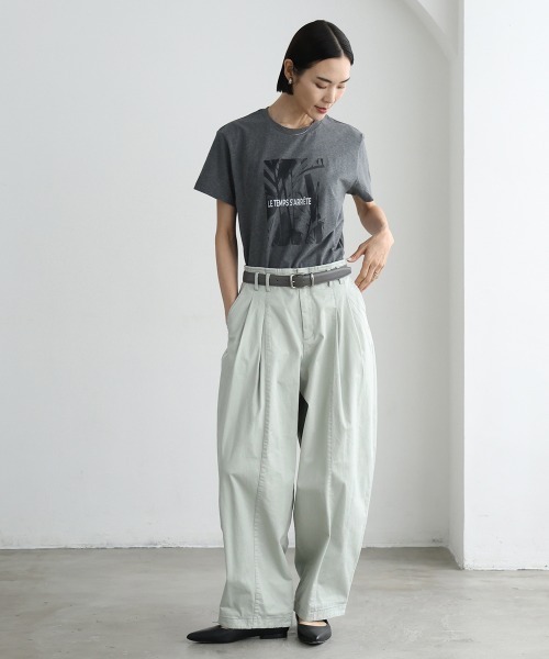 MICHEL KLEIN(ミッシェル・クラン)の「チノバレルパンツ(チノパンツ・レディース・ミント/サンドベージュ・38/40)」の8枚目の写真