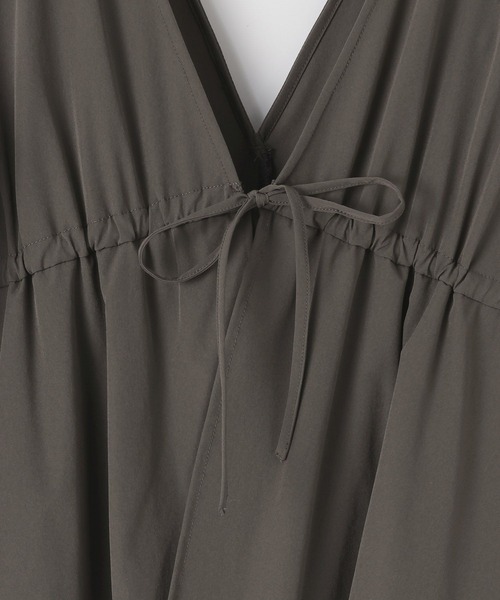 LEPSIM(レプシィム)の「ドッキングオールインワン2 645461(つなぎ/オールインワン・レディース・チャコールグレー/ブラック/ダークカーキ・FREE)」の4枚目の写真