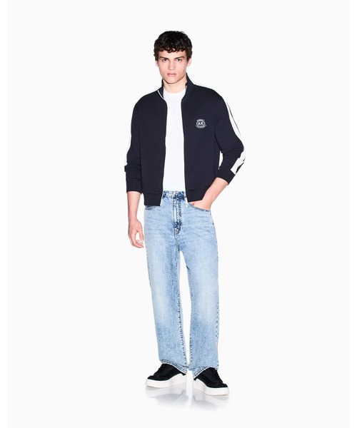 ARMANI EXCHANGE(アルマーニエクスチェンジ)の「【A|X アルマーニ エクスチェンジ】AXロゴ サイドテープ スタンドカラージップアップスウェットシャツ(スウェット・メンズ・セージグリーン/ダークネイビー/ホワイト・X-SMALL/X-LARGE/SMALL/MEDIUM/LARGE)」の11枚目の写真
