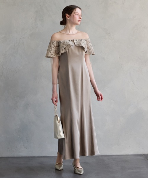 AIMER(エメ)の「オフショルダーレースラッフルサテンソフトマーメイドパーティードレス 結婚式 お呼ばれ ドレス 20代 30代(ドレス・レディース・モカ/ブラック/サックスブルー・MEDIUM)」の4枚目の写真