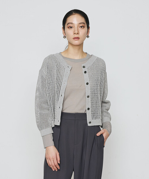 Gabardine K.T(ギャバジンケーティー)の「和紙×peフリーゼヤーン スクエアメッシュ2WAYカーディガン(カーディガン/ボレロ・レディース・グレー/オフホワイト・9号)」の14枚目の写真