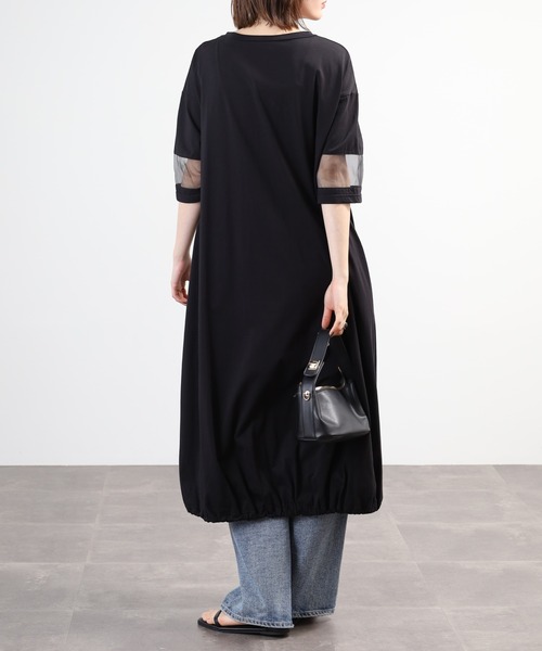 EGLANTINE(エグランティーヌ)の「EGLANTINE ロゴ入りカットワンピース 半端袖(ワンピース・レディース・ブルー/チャコールグレー/ブラック・40)」の8枚目の写真