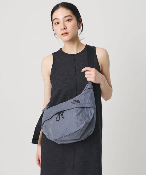 THE NORTH FACE(ザノースフェイス)の「<THE NORTH FACE>メノウウォーカー ショルダーバッグ(ショルダーバッグ・レディース・パープル/ライトグレー・FREE)」の4枚目の写真