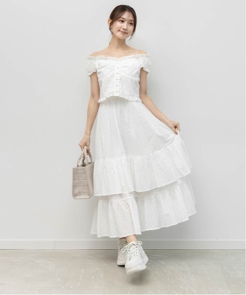 RANDA(ランダ)の「2WAYショルダーピンタックブラウス(シャツ/ブラウス・レディース・インディゴブルー/ホワイト・0/1)」の9枚目の写真