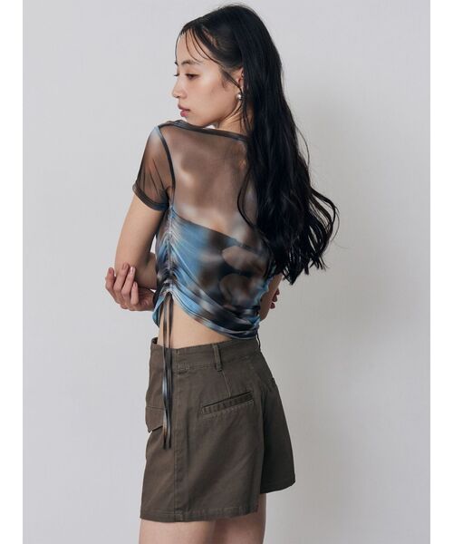 MURUA（ムルーア）の「タックドロストシアートップス（Tシャツ/カットソー・レディース・ブルー/ブラウン/ブラック・FREE）」の17枚目の写真