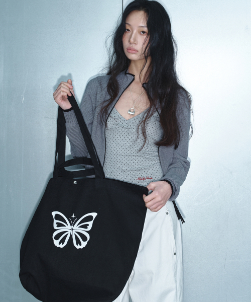 NICK&NICOLE(ニックアンドニコール)の「BUTTERFLY GRAPHIC CANVAS BAG_BLACK(エコバッグ/サブバッグ・レディース・その他・FREE)」の3枚目の写真