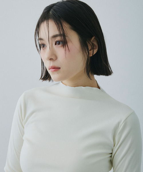 Mirette(ミレット)の「レースレイヤード風ハイネックカットトップス / Lace Layered High Neck Cut Top(Tシャツ/カットソー・レディース・ナチュラル・FREE)」の12枚目の写真
