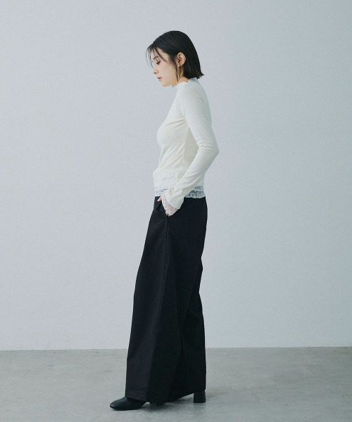 Mirette(ミレット)の「レースレイヤード風ハイネックカットトップス / Lace Layered High Neck Cut Top(Tシャツ/カットソー・レディース・ナチュラル・FREE)」の5枚目の写真