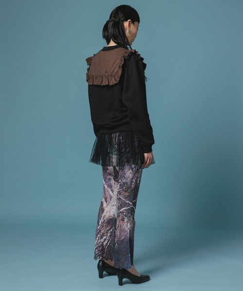 NON TOKYO(ノントーキョー)の「FRILL COLLAR PO SWEAT(スウェット・レディース・ブルー/ブラック/カーキ・FREE)」の5枚目の写真