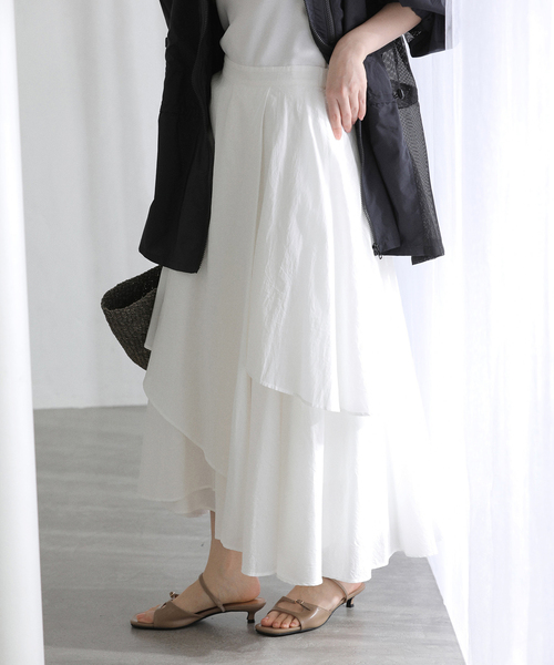 La TOTALITE(ラトータリテ)の「【洗える】シアーランダムフレアスカート(スカート・レディース・ホワイト/ライトグレー・38/36)」の13枚目の写真
