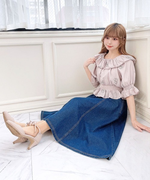 an another angelus(アンアナザーアンジェラス)の「アリッサム刺繍オフショルブラウス/fint フィント(シャツ/ブラウス・レディース・アイボリー/ラベンダー/ブラック・FREE)」の16枚目の写真