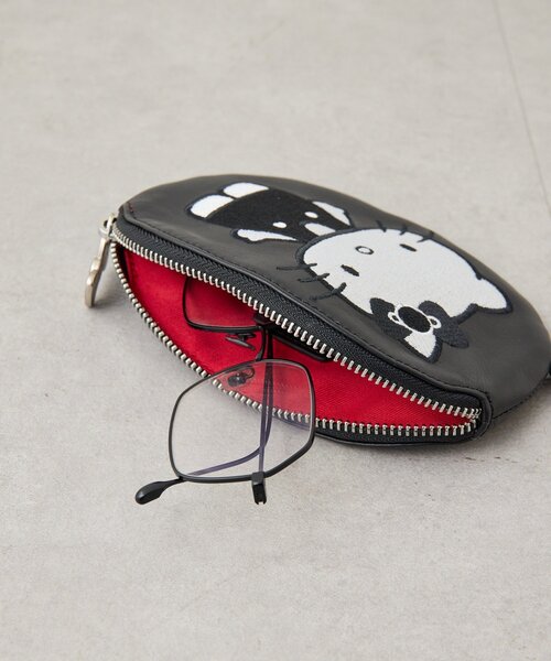 ear PAPILLONNER（イアパピヨネ）の「【HELLO KITTY（ハローキティ）×ear】コラボレザーケース《本革》（ポーチ・レディース・レッド/ブラック・FREE）」の13枚目の写真