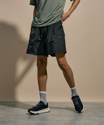NUMERALS（ヌメラルズ）の「[NUMERALS]BELTED CARGO SHORTS（カーゴパンツ）」