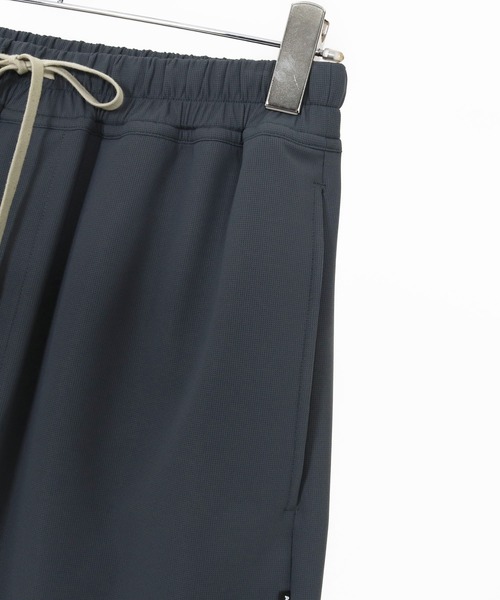 ADAM PATEK（アダムパテック）の「ADAMPATEK/ripple sarouel short pants/リップルサルエルショートパンツ（その他パンツ・メンズ・ブラック/グレー・1/2）」の8枚目の写真