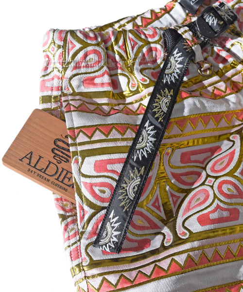 ALDIES(アールディーズ)の「Native Shorts / ネイティブショーツ(その他パンツ・メンズ・グリーン/ベージュ・MEDIUM/LARGE/X-LARGE)」の7枚目の写真