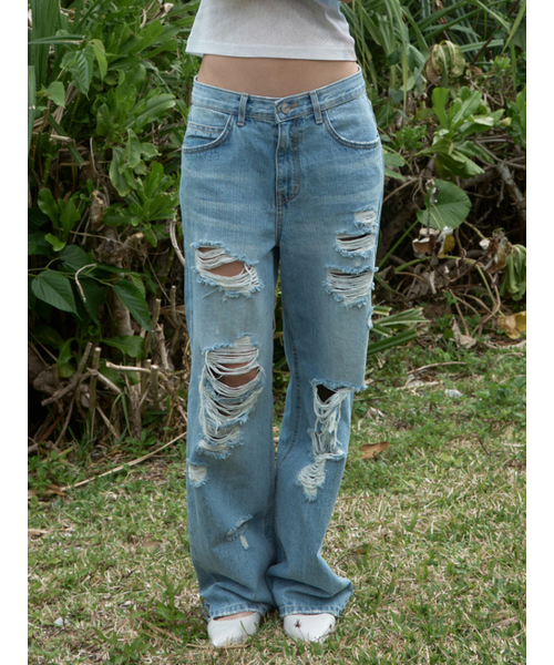 Kijun(キジュン)の「Distressed Relaxed Fit Jeans Blue(デニムパンツ・レディース・その他・SMALL/MEDIUM)」の1枚目の写真