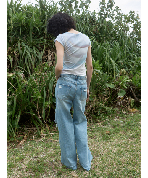 Kijun(キジュン)の「Distressed Relaxed Fit Jeans Blue(デニムパンツ・レディース・その他・SMALL/MEDIUM)」の3枚目の写真