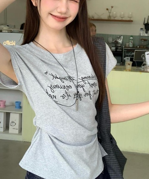 semplice(センプリチェ)の「Tシャツ【韓国ファッション】(Tシャツ/カットソー・レディース・グレー・XL/L/M/S)」の3枚目の写真