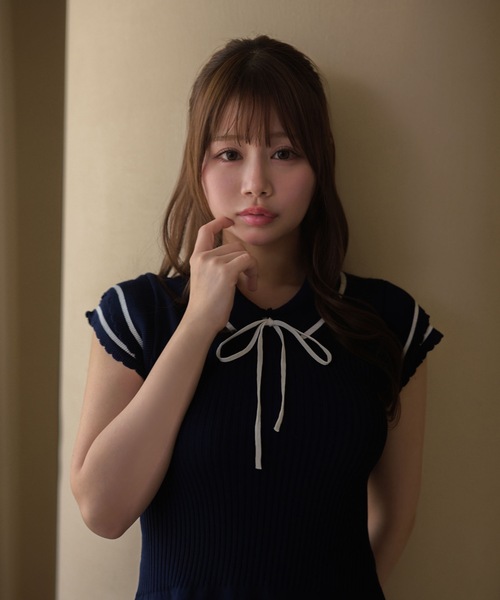 M DOLLY(エムドリー)の「Frill sleeves hallie line knit mini dress / フリルスリーブハリーラインニットミニドレス(ワンピース・レディース・ブラック/ホワイト/ネイビー・FREE)」の13枚目の写真