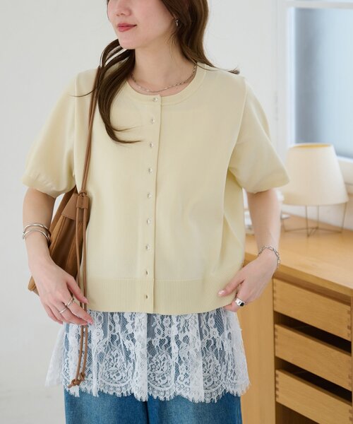 DISCOAT（ディスコート）の「ライトスポンディッシュクリアボタン半袖カーディガン《WEB限定カラーあり》（カーディガン/ボレロ・レディース・グレー/ネイビー/ブラック/ベビーピンク/アイボリー・FREE）」の8枚目の写真