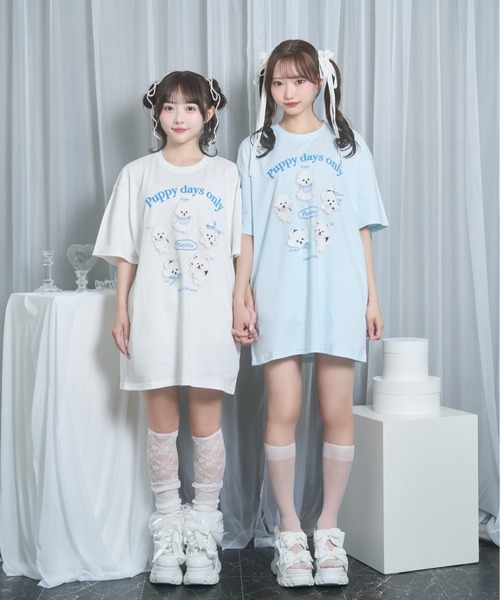 Honey Cinnamon(ハニーシナモン)の「playing dog Tシャツ(Tシャツ/カットソー・レディース・サックスブルー/ホワイト・FREE)」の5枚目の写真