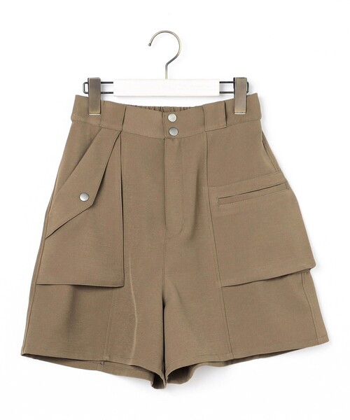 NICOLE CLUB(ニコル クラブ)の「センター切り替えショートパンツ(その他パンツ・レディース・ブラック/チャコールグレー・M)」の11枚目の写真