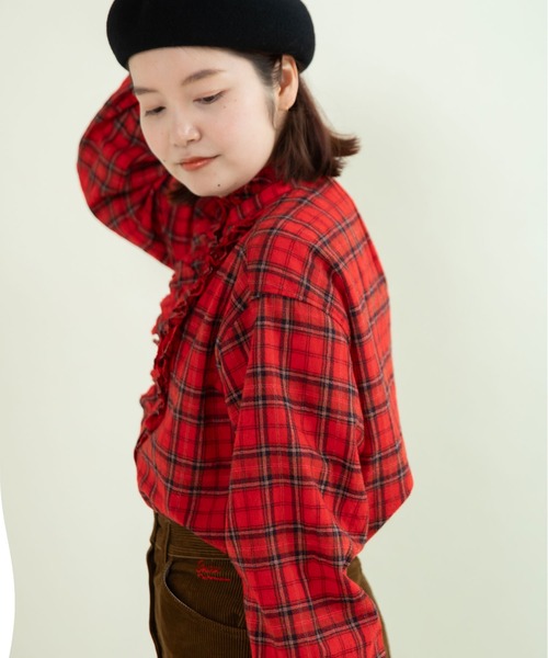 CHILD WOMAN（チャイルドウーマン）の「ウールリファインチェック スタンドフリルブラウス（シャツ/ブラウス・レディース・レッド・FREE）」の7枚目の写真