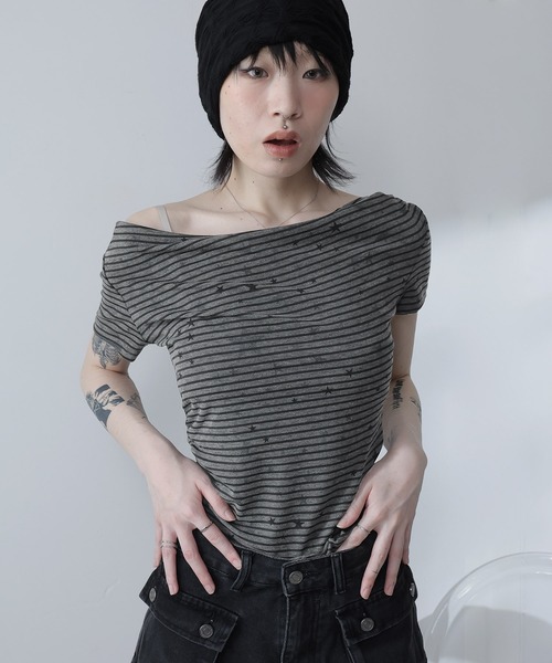 Ulysses(ユリシス)の「星×ボーダーオフショルカットソー(Tシャツ/カットソー・レディース・ダークグレー/グレー・F)」の15枚目の写真