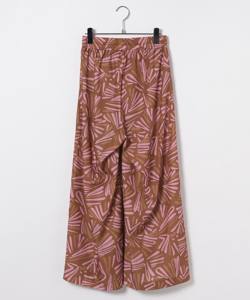 BAYFLOW（ベイフロー）の「[夏も涼しい♪通気性抜群]バティックワイドパンツ（その他パンツ・レディース・ピンク系/ブラック・MEDIUM/SMALL）」の3枚目の写真