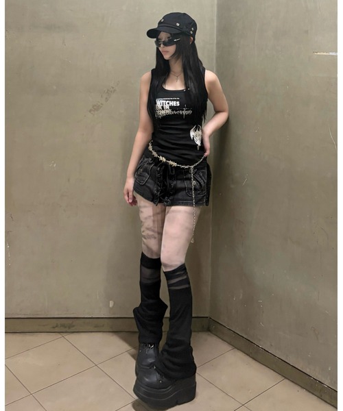 Never mind the XU(ネバーマインドザエックスユー)の「【Never mind the XU】double belt strap cap / 【ネバーマインド ザ エックスユー】ダブルベルトストラップワークキャップ<着用動画あり>(キャップ・メンズ・チャコール/ブラック・ONE SIZE)」の8枚目の写真