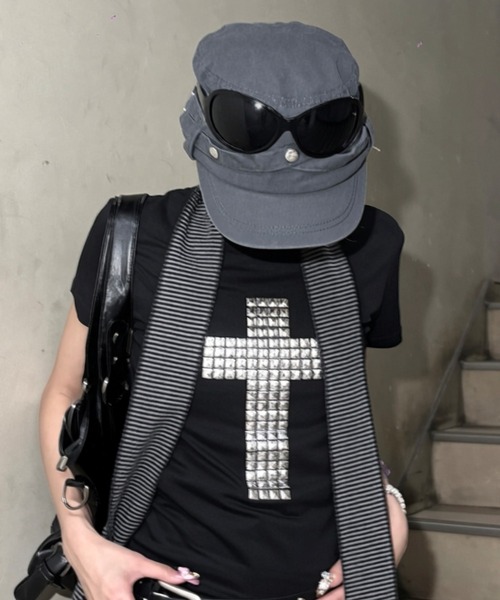 Never mind the XU(ネバーマインドザエックスユー)の「【Never mind the XU】double belt strap cap / 【ネバーマインド ザ エックスユー】ダブルベルトストラップワークキャップ<着用動画あり>(キャップ・メンズ・チャコール/ブラック・ONE SIZE)」の17枚目の写真