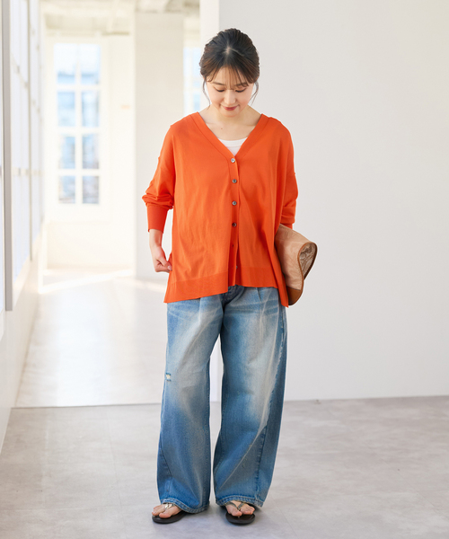 Spick & Span（スピックアンドスパン）の「《一部WEB限定 / 追加》ICE FINE Vネックカーディガン（カーディガン/ボレロ・レディース・ブラウン・FREE）」の7枚目の写真