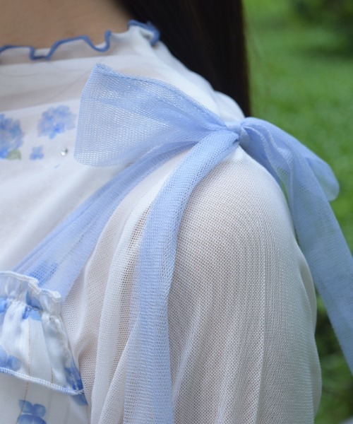 axes femme(アクシーズファム)の「紫陽花柄ショルダーリボンワンピース(ワンピース・レディース・ホワイト/ラベンダー・FREE)」の5枚目の写真