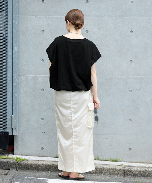 IENA(イエナ)の「《/接触冷感》フレンチタックスリーブ ドロストTシャツ(Tシャツ/カットソー・レディース・ブラック/ブラウン/グレー・FREE)」の13枚目の写真