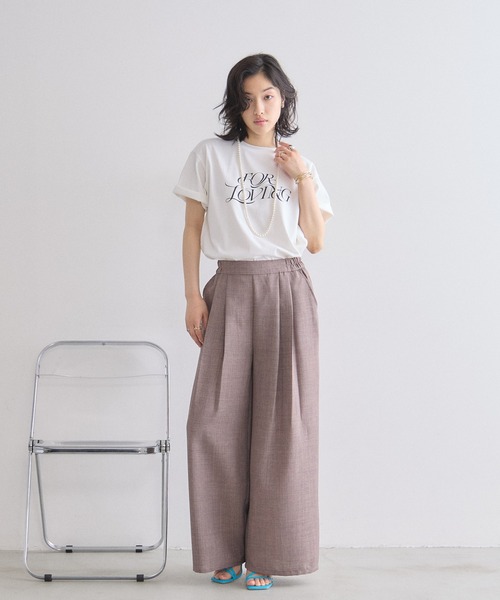 &. NOSTALGIA(アンドドットノスタルジア)の「【接触冷感・汗染み防止・UVカット】ロゴTシャツ(Tシャツ/カットソー・レディース・ピンク/ホワイト/グレイッシュベージュ・M)」の4枚目の写真