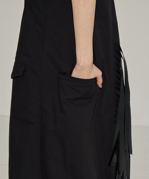 TOGA PULLA（トーガ　プルラ）の「【TOGA PULLA/トーガプルラ】Twill fringe dress/ツイルフリンジドレス（ドレス・レディース・ブラック・36）」の2枚目の写真