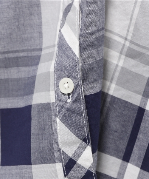 earth music&ecology（アースミュージックアンドエコロジー）の「【2016Summer】ビッグチェックシャツ（シャツ/ブラウス・レディース・ネイビー/ブラック・LARGE/MEDIUM）」の10枚目の写真