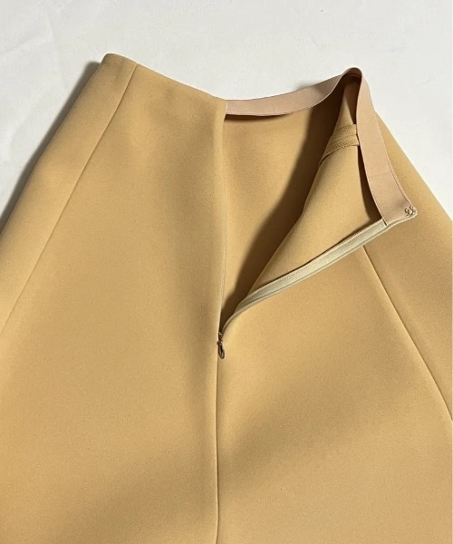 BIRTHDAY BASH(バースデイバッシュ)の「A LINE BONDING SKIRT LONG(Aラインボンディングスカートロング)(スカート・レディース・イエロー・LARGE/MEDIUM/SMALL)」の5枚目の写真
