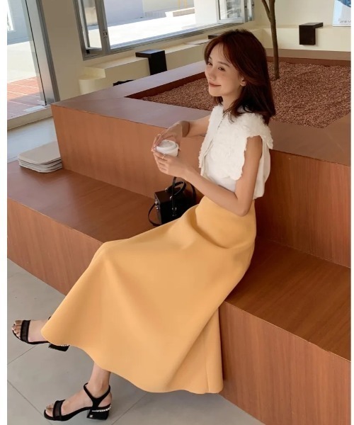 BIRTHDAY BASH(バースデイバッシュ)の「A LINE BONDING SKIRT LONG(Aラインボンディングスカートロング)(スカート・レディース・イエロー・LARGE/MEDIUM/SMALL)」の7枚目の写真
