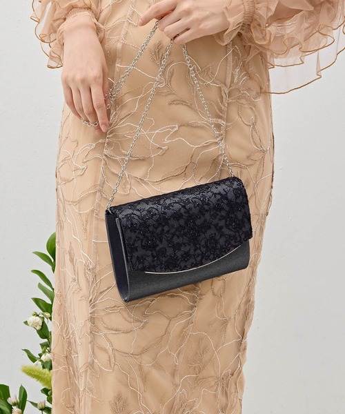 Kana(カナ)の「スパンコール繊細刺繍レースクラッチバッグ 結婚式 お呼ばれ オケージョン(クラッチバッグ・レディース・ベージュ/ブラック/シルバー・フリー)」の2枚目の写真