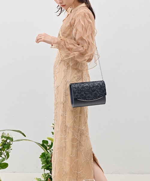 Kana(カナ)の「スパンコール繊細刺繍レースクラッチバッグ 結婚式 お呼ばれ オケージョン(クラッチバッグ・レディース・ベージュ/ブラック/シルバー・フリー)」の10枚目の写真