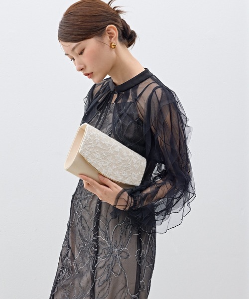 Kana(カナ)の「スパンコール繊細刺繍レースクラッチバッグ 結婚式 お呼ばれ オケージョン(クラッチバッグ・レディース・ベージュ/ブラック/シルバー・フリー)」の13枚目の写真