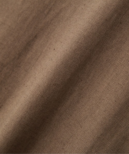 MHL.(エムエイチエル)の「SURFACE DYED COTTON LINEN(シャツ/ブラウス・メンズ・インディゴブルー/ライトブラウン・LARGE/MEDIUM/SMALL)」の5枚目の写真
