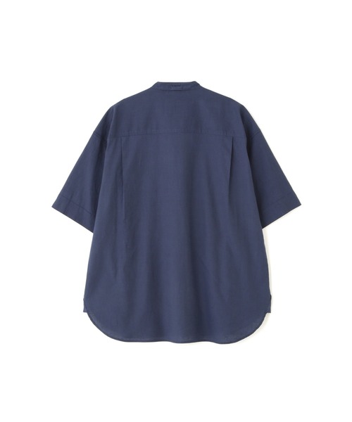 MHL.(エムエイチエル)の「SURFACE DYED COTTON LINEN(シャツ/ブラウス・メンズ・インディゴブルー/ライトブラウン・LARGE/MEDIUM/SMALL)」の3枚目の写真